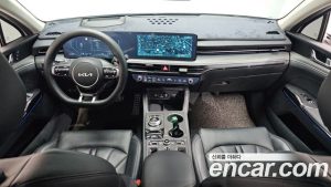 Kia K5 1.6 Turbo 2024 года из Южной Кореи