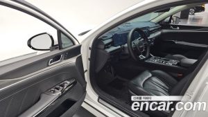 Kia K5 1.6 Turbo 2024 года из Южной Кореи