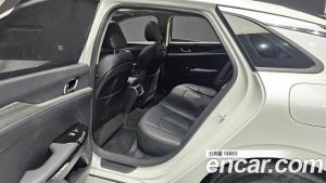 Kia K5 2.0 2024 года из Южной Кореи