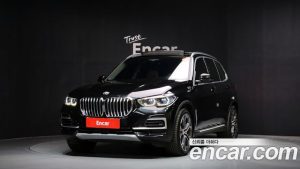 BMW X5 xDrive 40i xLine 2023 года из Южной Кореи