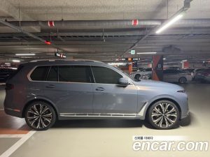 BMW X7 xDrive 40i Design Pure Excellence FIRST EDITION 6 2023 года из Южной Кореи