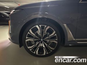 BMW X7 xDrive 40i Design Pure Excellence FIRST EDITION 6 2023 года из Южной Кореи