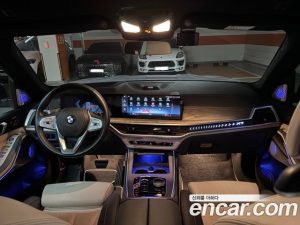 BMW X7 xDrive 40i Design Pure Excellence FIRST EDITION 6 2023 года из Южной Кореи