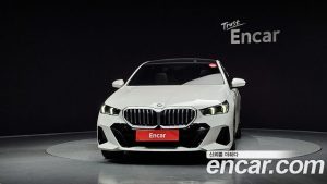 BMW 5-Series 520i M Sport 2025 года из Южной Кореи