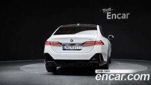 BMW 5-Series 520i M Sport 2025 года из Южной Кореи