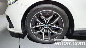 BMW 5-Series 520i M Sport 2025 года из Южной Кореи