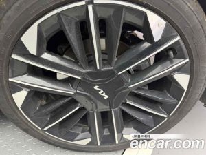 Kia K8 Noblesse 2025 года из Южной Кореи