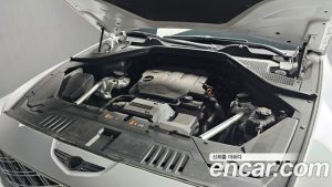 Genesis GV80 2.5T Бензин AWD 2024 года из Южной Кореи
