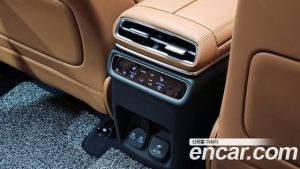 Genesis GV80 2.5T Бензин AWD 2024 года из Южной Кореи