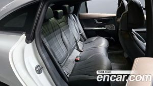 Mercedes-Benz EQE EQE350+ 2023 года из Южной Кореи