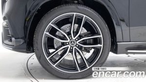 Mercedes-Benz GLS-Class GLS450d 4MATIC 2024 года из Южной Кореи