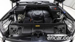 Mercedes-Benz GLS-Class GLS450d 4MATIC 2024 года из Южной Кореи