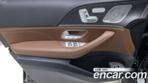 Mercedes-Benz GLS-Class GLS450d 4MATIC 2024 года из Южной Кореи