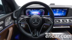 Mercedes-Benz GLS-Class GLS450d 4MATIC 2024 года из Южной Кореи