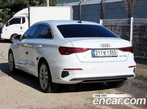Audi A3 40 TFSI 2023 года из Южной Кореи
