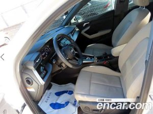 Audi A3 40 TFSI 2023 года из Южной Кореи