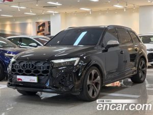 Audi SQ7 4.0 TFSI 4WD 2025 года из Южной Кореи