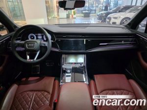 Audi SQ7 4.0 TFSI 4WD 2025 года из Южной Кореи