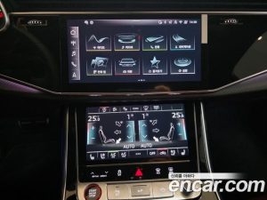 Audi SQ7 4.0 TFSI 4WD 2025 года из Южной Кореи