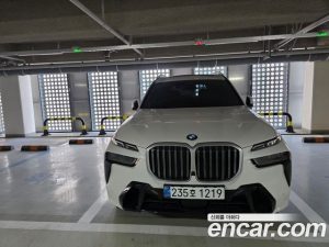 BMW X7 xDrive 40d M Sport 6 2025 года из Южной Кореи