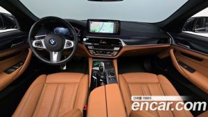 BMW 5-Series 520i M Sport 2023 года из Южной Кореи