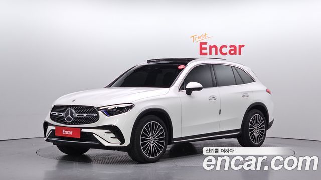 Mercedes-Benz GLC-Class GLC300 4MATIC AMG Line 2025 года из Кореи