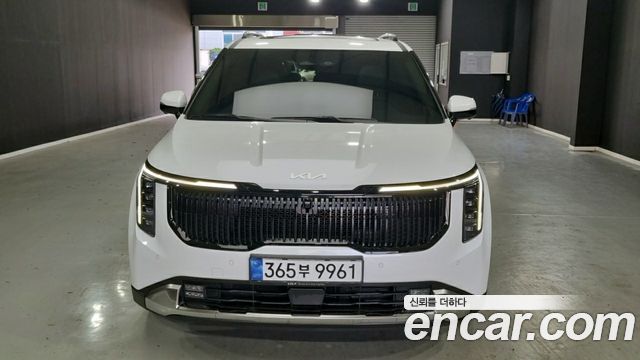 Kia Canival 9-Seater Signature 2025 года из Кореи