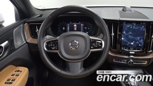 Volvo XC60 B5 ULTIMATE Bright 2024 года из Южной Кореи