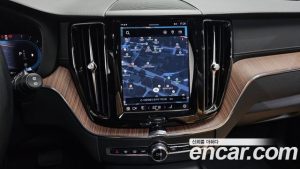 Volvo XC60 B5 ULTIMATE Bright 2024 года из Южной Кореи