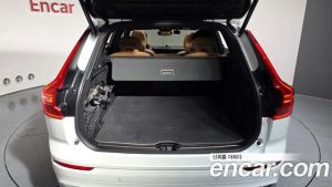 Volvo XC60 B5 ULTIMATE Bright 2024 года из Южной Кореи