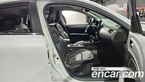 Renault-KoreaSamsung XM3 1.6 E-TECH Inspire 2023 года из Южной Кореи
