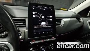 Renault-KoreaSamsung XM3 1.6 E-TECH Inspire 2023 года из Южной Кореи