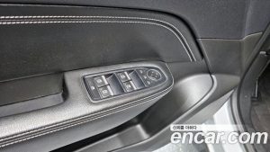 Renault-KoreaSamsung XM3 1.6 E-TECH Inspire 2023 года из Южной Кореи