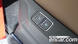 Hyundai Staria 4WD Lounge 9-Seater 2025 года из Южной Кореи