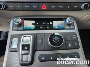 Hyundai Palisade Дизель 2.2 2WD 2024 года из Южной Кореи