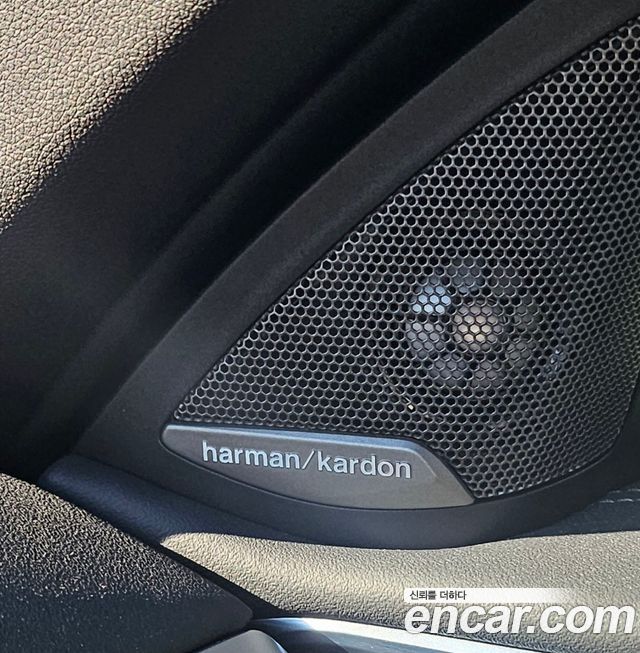 41110176_018.jpg BMW 4-Series 420i M Sport Cabriolet 2025 года из Южной Кореи