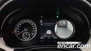 Genesis GV70 2.5T Бензин AWD 2024 года из Южной Кореи