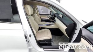 Genesis GV70 2.5T Бензин AWD 2024 года из Южной Кореи