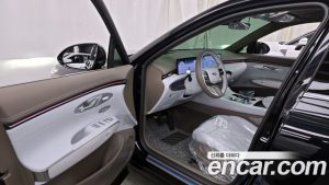 Genesis GV70 2.5T Бензин 2WD 2026 года из Южной Кореи
