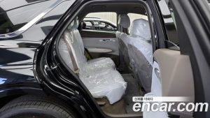 Genesis GV70 2.5T Бензин 2WD 2026 года из Южной Кореи