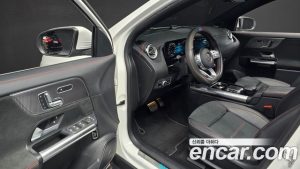 Mercedes-Benz EQA EQA250 AMG LINE 2024 года из Южной Кореи