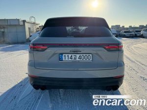 Porsche Cayenne 3.0 2023 года из Южной Кореи