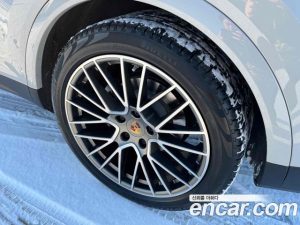 Porsche Cayenne 3.0 2023 года из Южной Кореи