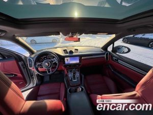 Porsche Cayenne 3.0 2023 года из Южной Кореи