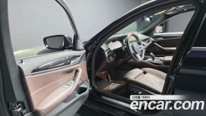 BMW 5-Series 530i M Sport 2023 года из Южной Кореи