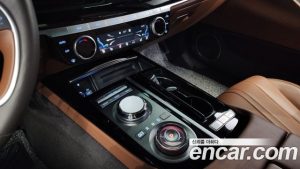 Genesis G80 Бензин 2.5 Turbo AWD 2024 года из Южной Кореи