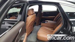 Genesis G80 Бензин 2.5 Turbo AWD 2024 года из Южной Кореи