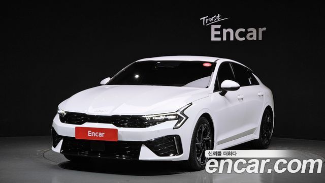 Kia K5 Signature 2024 года из Кореи