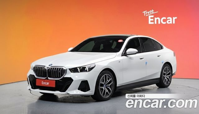 BMW i5 eDrive 40 M Sport 2025 года из Кореи