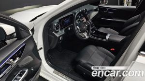 Mercedes-Benz C-Class C200 Avantgarde 2024 года из Южной Кореи